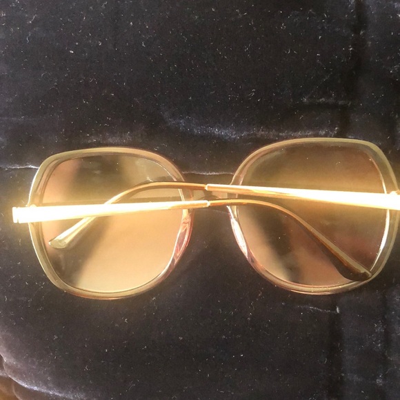 Quay purple mirrored oversized sunglasses main image 4